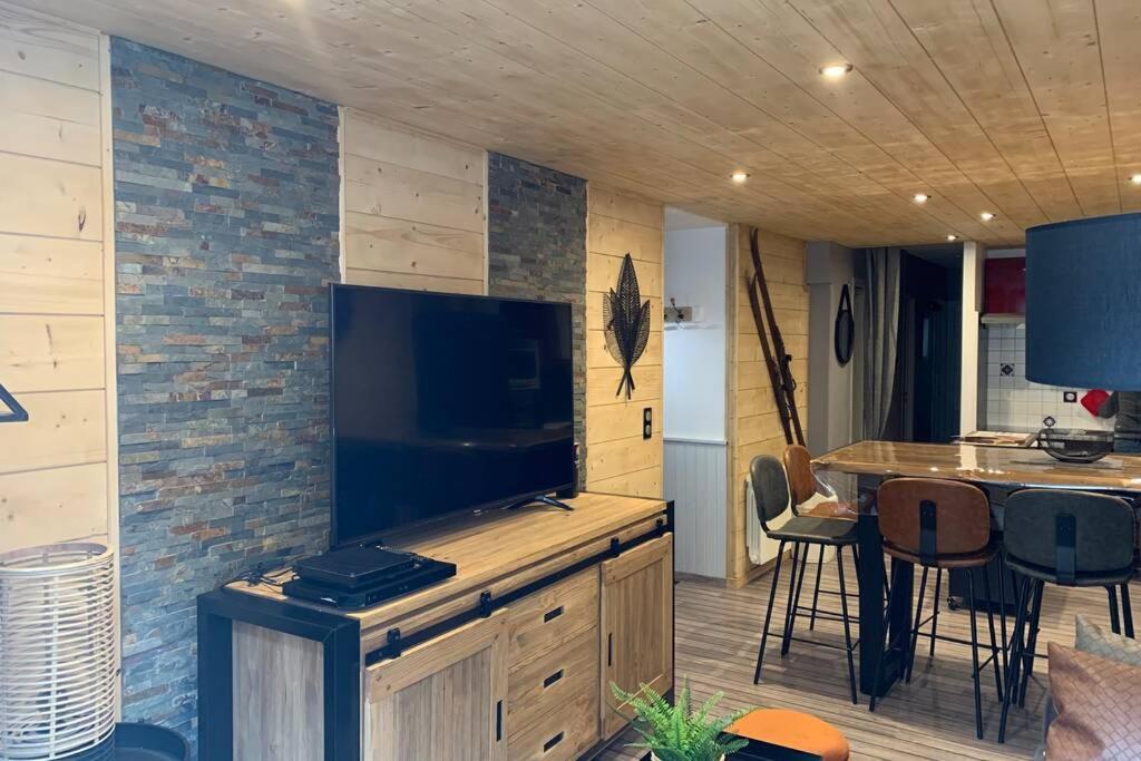 Appartement Cosy 2 Places De Parking Wifi Centre Ville Cauterets Exterior photo